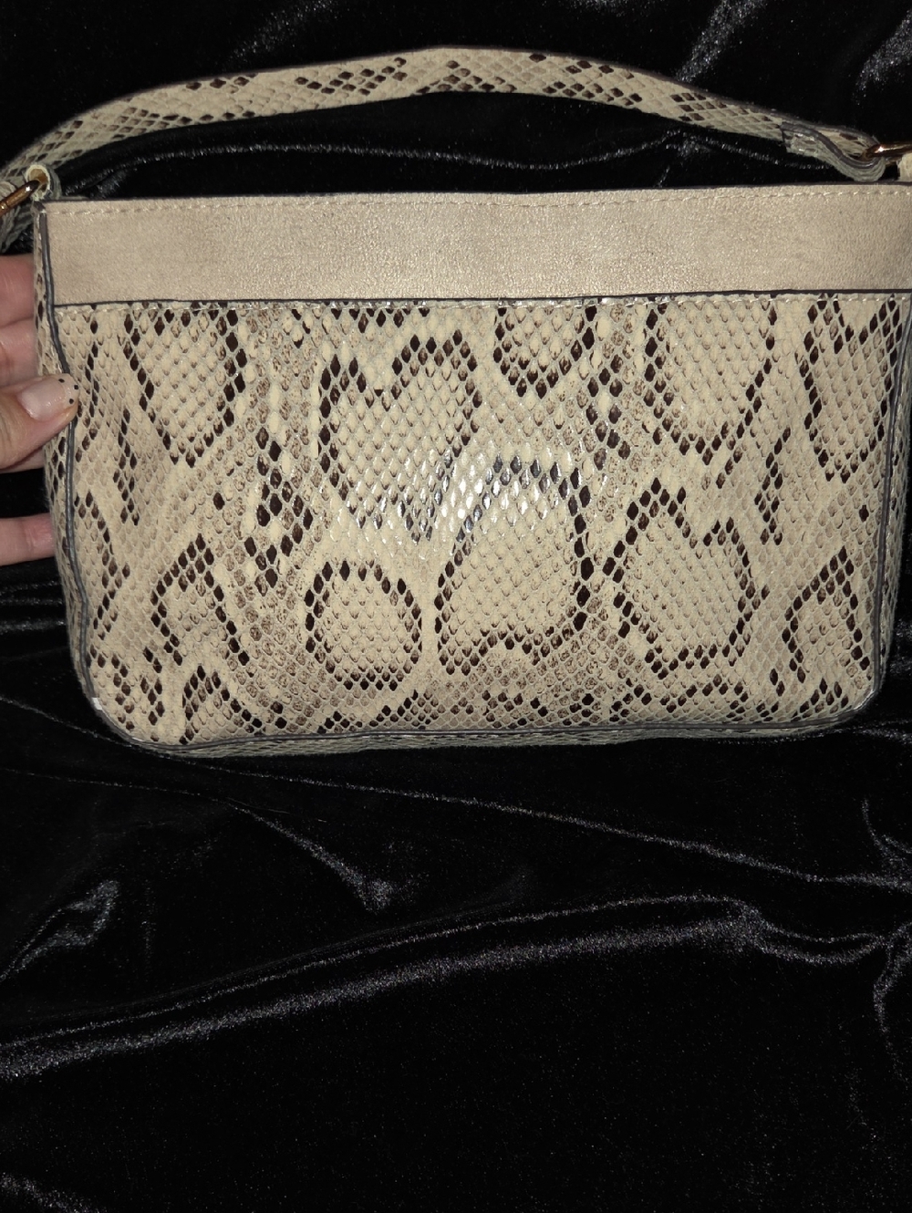 H&M Beige Snake-Print Crossbody Bag - Picture 7 of 9